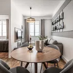 Appartement de 60 m² avec 3 chambre(s) en location à Paris