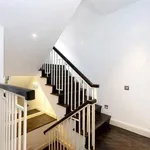 Rent 4 bedroom apartment in London