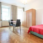 Rent 3 bedroom apartment of 88 m² in Vienna