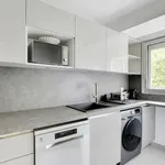 Appartement de 80 m² avec 2 chambre(s) en location à paris