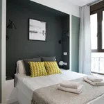 Rent 4 bedroom apartment of 75 m² in Madrid