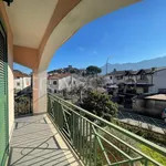 Rent 5 bedroom house of 218 m² in Pietramelara