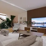 Rent 5 bedroom house of 274 m² in Vila Nova de Gaia