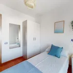 Rent 5 bedroom apartment in Valencia