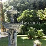 Rent 5 bedroom house of 350 m² in Livorno