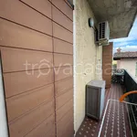 Affitto 3 camera appartamento di 90 m² in Desenzano del Garda