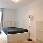 Rent 2 bedroom flat in South East England