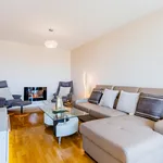 Alugar 2 quarto apartamento de 90 m² em Cascais