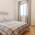 Alquilo 3 dormitorio apartamento de 25 m² en Valencia