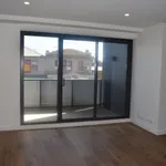 Rent 2 bedroom apartment in Geelong