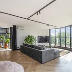 Huur 3 slaapkamer appartement van 170 m² in Delft