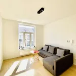 Rent 1 bedroom apartment of 65 m² in brussels