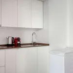 Rent 1 bedroom apartment of 40 m² in lisbon