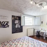 Rent a room of 100 m² in bologna