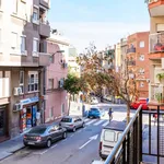 Rent a room of 75 m² in L'Hospitalet de Llobregat