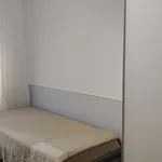 Rent 2 bedroom apartment in Lisbon