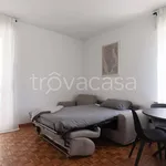 Rent 2 bedroom apartment of 70 m² in Milano