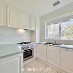 Rent 2 bedroom apartment in Melbourne