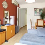 Rent 4 bedroom apartment in Barcelona