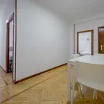 Rent a room of 110 m² in madrid