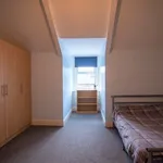 Rent 4 bedroom apartment in Yorkshire And The Humber