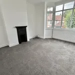 Rent 3 bedroom flat in West Midlands