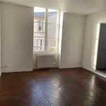 Rent 2 bedroom apartment of 53 m² in Orléans