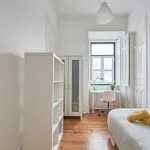 Rent 7 bedroom apartment in Lisbon