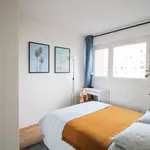 Rent a room in paris