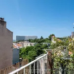 Appartement de 111 m² avec 4 chambre(s) en location à Marseille