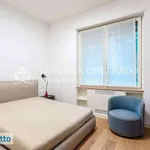 Rent 3 bedroom apartment of 85 m² in Milan