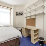 Rent 2 bedroom flat in Aberdeen