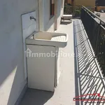 Affitto 4 camera appartamento di 120 m² in Reggio Calabria