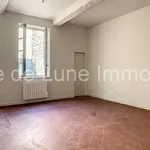 Appartement de 36 m² avec 1 chambre(s) en location à Nîmes