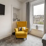 Rent 2 bedroom flat of 60 m² in Hawick