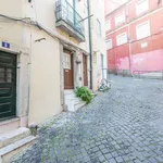 Rent 1 bedroom apartment in lisbon