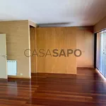 Rent 7 bedroom house of 435 m² in Porto