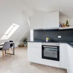 Pronajměte si 1 ložnic/e byt o rozloze 55 m² v Prague