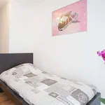 Rent a room of 100 m² in berlin