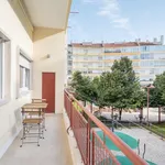 Rent 1 bedroom apartment in Lisbon