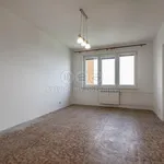 Pronajměte si 3 ložnic/e byt o rozloze 72 m² v Orlová