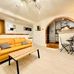 Rent 2 bedroom apartment of 55 m² in Napoli