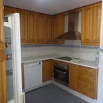 Alquilo 4 dormitorio apartamento de 190 m² en Jaén