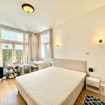 Huur 3 slaapkamer appartement van 110 m² in Grachtengordel-West