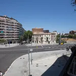 Rent 3 bedroom apartment in Barcelona