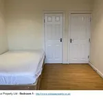 Rent 3 bedroom flat in Newcastle upon Tyne