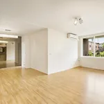 Rent 2 bedroom apartment in St Kilda