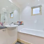 Rent 2 bedroom apartment of 117 m² in London