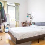 Rent a room in lisbon