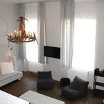 Rent 1 bedroom apartment of 883 m² in Essen